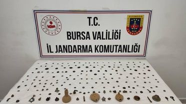 Gemlik'te 202 Tarihi Sikke Ele Geçirildi