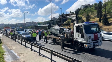 FSM Köprüsü'nde Kaza: 1 Yaralı
