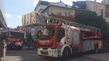Gebze'de Apartman Yangını