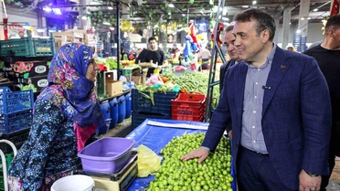 Vali Sözer, Bozüyük Pazarını Ziyaret Etti