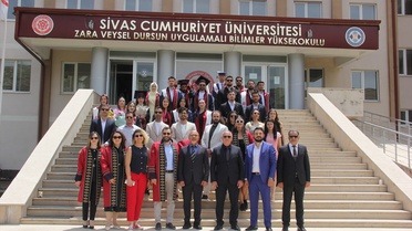 Zara'da Mezuniyet Töreni Coşkusu