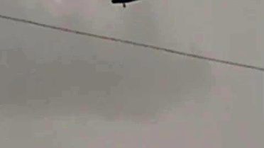 Karayazı'da Helikopter Yağmurdan Etkilendi