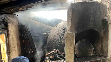 Bilecik'te Yangın: Fırın ve Kilerde Çıktı