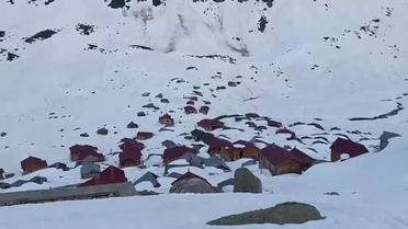 Çamlıhemşin’de haziran ayında kış manzarası
