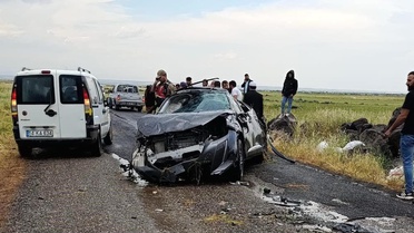 Diyarbakır'da Nişan Dönüşü Kaza: 2 Ölü
