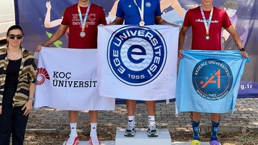 Ege Üniversitesi'nden Altın Madalya