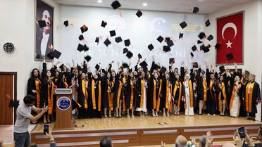 Erciyes Üniversitesi'nde Mezuniyet Coşkusu