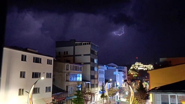Kars'ta Gecenin Şimşek Şöleni