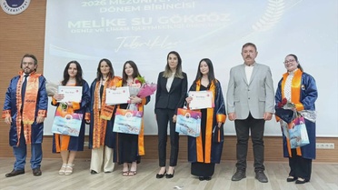 Gerze MYO'da Mezuniyet Töreni Yapıldı