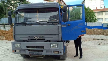 Kadıköy'de kaçak toprak döken ehliyetsiz sürücüye 287 bin TL ceza