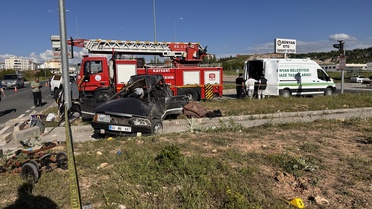 Kayseri'de iki otomobilin çarpıştığı kazada 3 kişi öldü, 5 kişi yaralandı