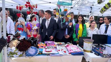 Siverek'te Marifetli Gençlik Fuarı Açıldı
