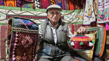 Yaşlı Adamın Antika Müzesi