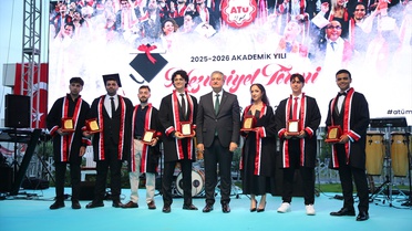 ATÜ'de Mezuniyet Coşkusu