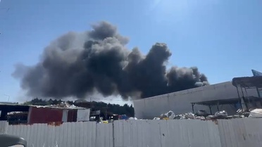 Bursa'da Hurda deposunda Yangın