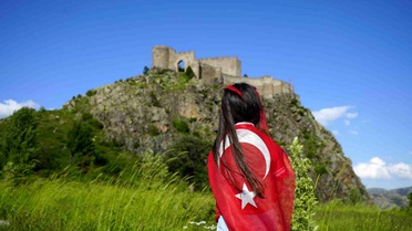 Kov Kalesi'nde Milli Takıma Destek