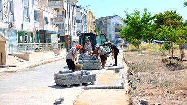 Didim Belediyesi'nden Efeler ve Yeni Mahalle'de yol bakım ve onarım çalışması