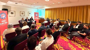 Denizli İş İnsanları Polonya Fuarında Toplandı