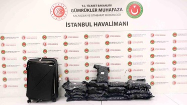 İstanbul Havalimanı'nda 20 Milyon Liralık Esrar Ele Geçirildi