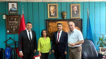 Şehit eşine hürmet eden otobüs şoförü ödüllendirildi