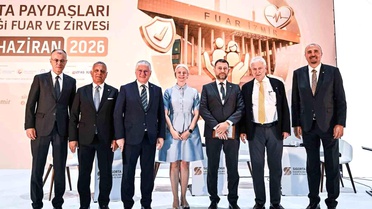 Sigorta İzmir'de dijitalleşme ve yapay zeka masaya yatırıldı