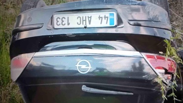 Doğanşehir'de Takla Atan Otomobilde Sürücü Yaralandı