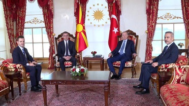 Erdoğan, Kuzey Makedonya Başbakanı'nı kabul etti