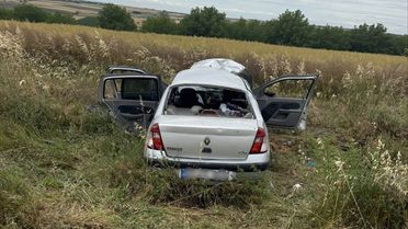 Edirne'de Otomobil Devrildi: 4 Yaralı