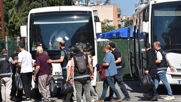 Ege Üniversitesi'ndeki yolsuzluk operasyonunda, eski başhekim ve dekan tutuklandı