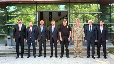 Erzurum protokolünden Aşkale Çimento'ya ziyaret
