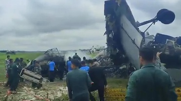 Hindistan'da askeri kargo uçağı yere çakıldı: 5 asker hayatını kaybetti