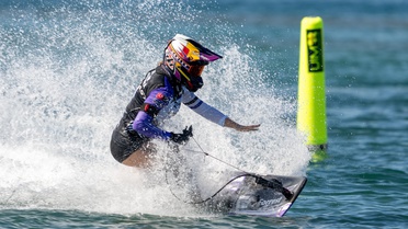 İZELTAŞ Motosurf Şampiyonası Başladı