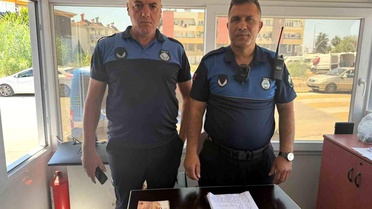 Sahte Dövizle Alışveriş Yapan Şüpheli Yakalandı