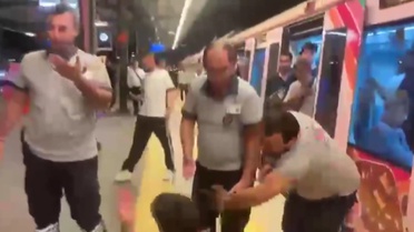 Marmaray'da Yumruklu Kavga