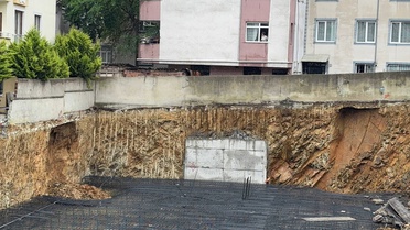 Sancaktepe'de Toprak Kayması