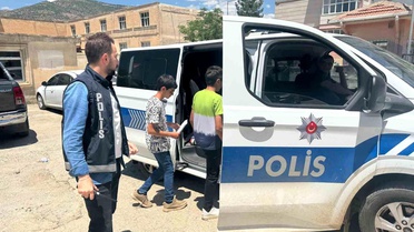 Polisten Öğrencilere Sınav Desteği