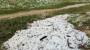 Uşak'ta Dolu Yağışı Hayatı Olumsuz Etkiledi
