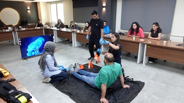 Eskişehir'de İleri Yaşam Desteği Eğitimi