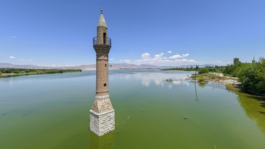 Karakaya Barajı'nda Su Yükseldi