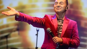 Serdar Ortaç'tan 'Çok hasta' iddialarına yalanlama: Gayet iyiyim, konserlere devam