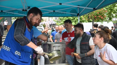 Trabzon'da milli maç heyecanı dev ekranda