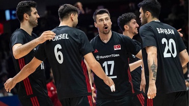 Milliler Kanada'yı Geçti