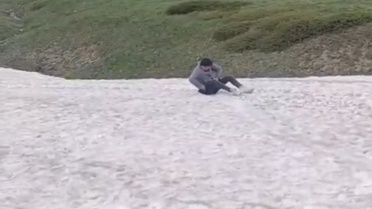 Köroğlu Dağları'nda Yazda Kar Keyfi