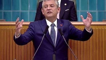 Partisiz kalan Özgür Özel'e sürpriz teklif: Bize gelin