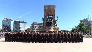 Jandarma'nın 187. yılı Taksim'de kutlandı