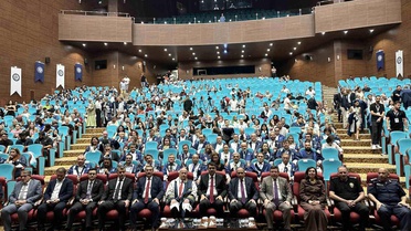 Uşak Üniversitesi mezunlarını mesleki yaşama uğurladı