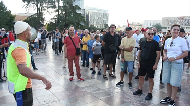 Tiran'da Trump'a bağlı turizm projesi protestosu 17 gündür sürüyor