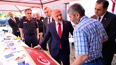Vali Varol'dan Şehit Polis Ailesine Ziyaret