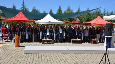 Uşak Üniversitesi'nde Mezuniyet Sevinci