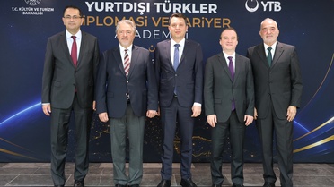 Brüksel'de Türk Gençler İçin Diplomasi Programı